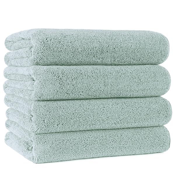 POLYTE Microfiber Quick Dry Bath Towels - Lint Free, 57x30 in, Pack of 4 (Green) for Ultimate Absorbency & Comfort