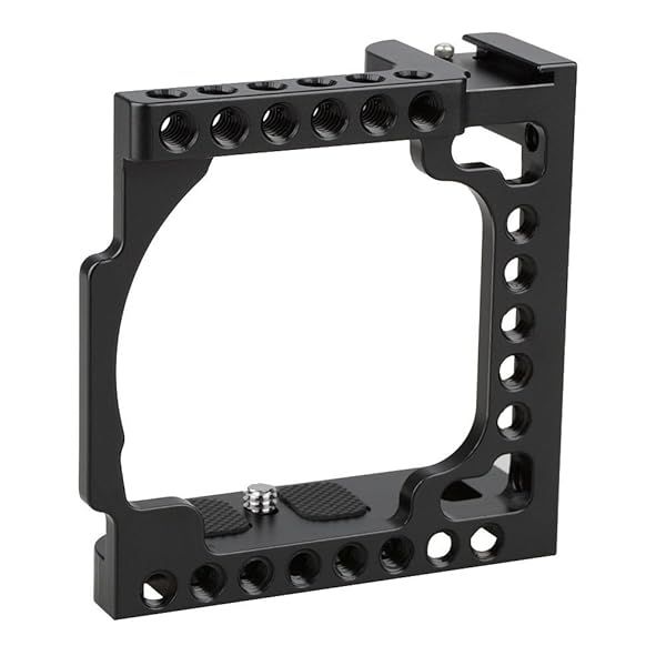 "CAMVATE Camera Cage for Sony A6600/A6500 - 1/4"-20 Adapter Hole (Black) - Enhance Your Filmmaking"