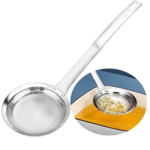 "TBWHL Hot Pot Fat Skimmer Spoon - Stainless Steel Fine Mesh Strainer for Grease & Foam, 4.4" Diameter"